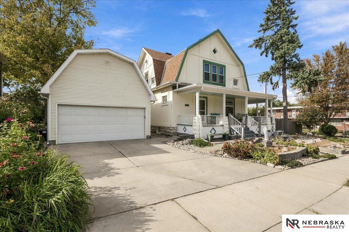 2841 N 51st Street