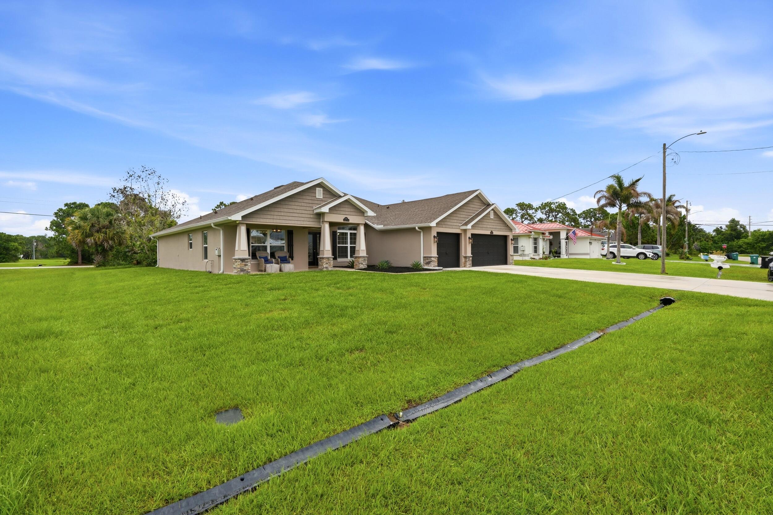 5825 NW Bates Avenue, Port St. Lucie