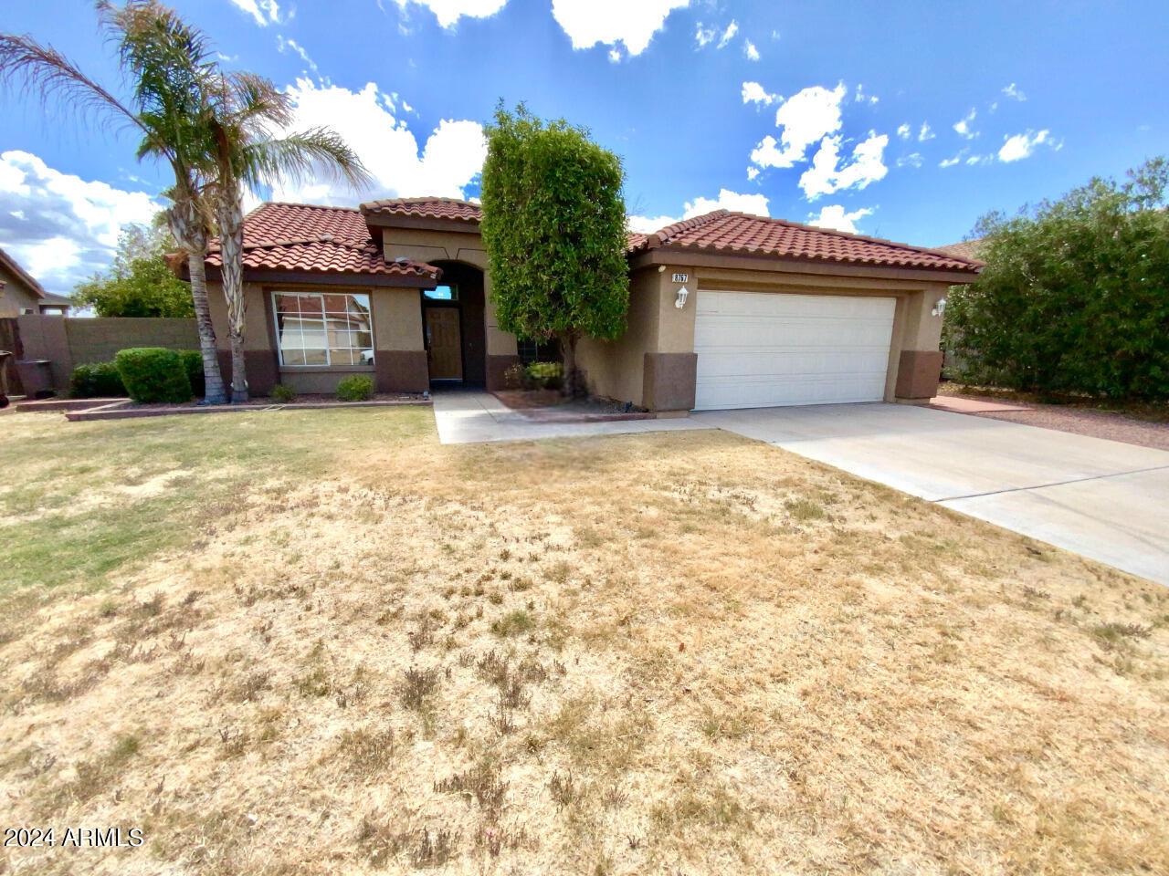 8767 W FARGO Drive