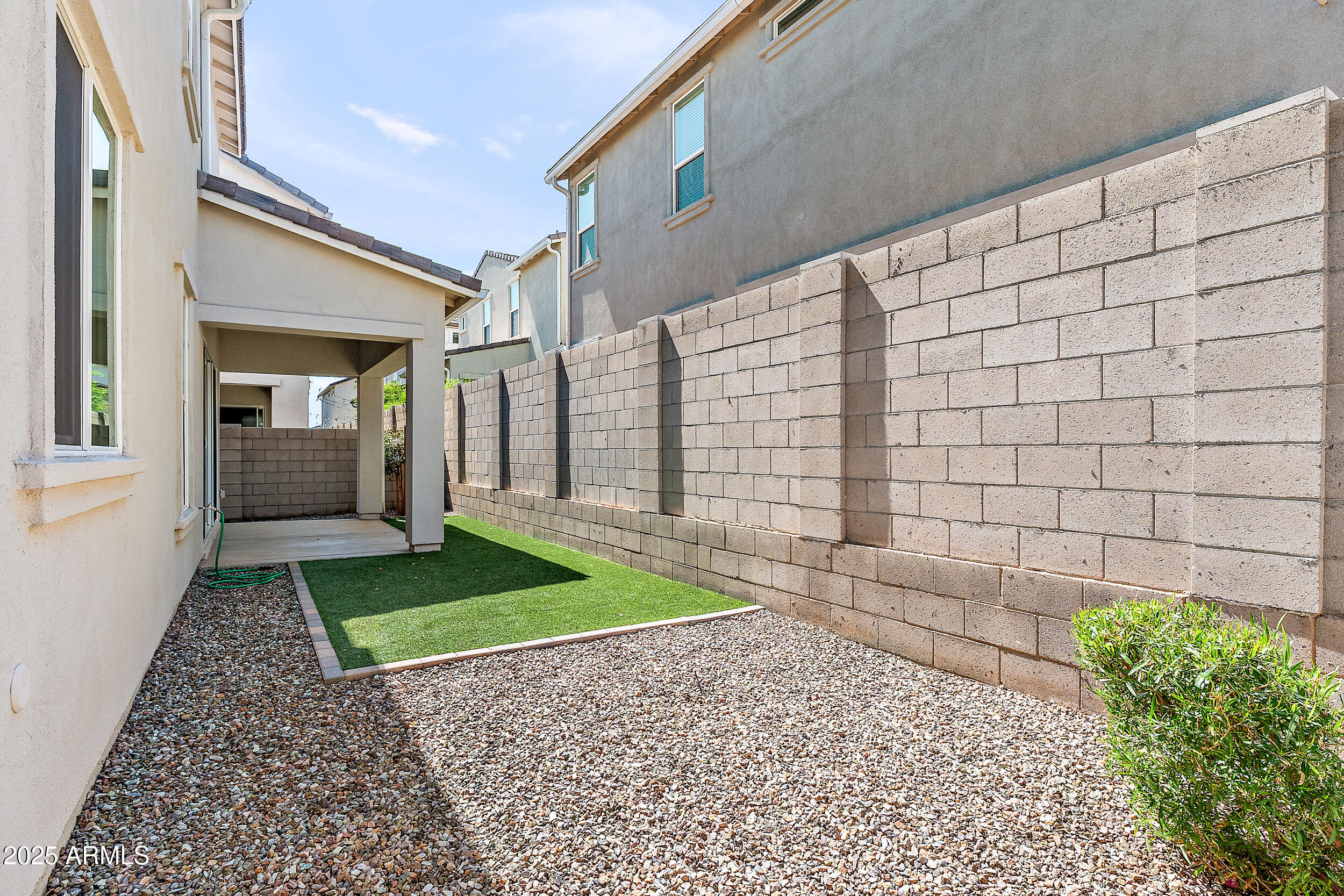 4828 E MURIEL Drive
