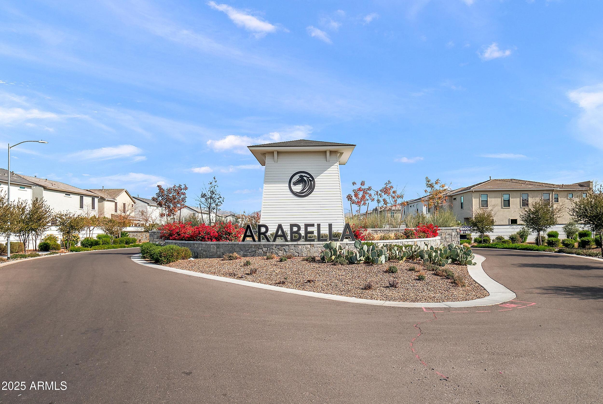 4828 E MURIEL Drive