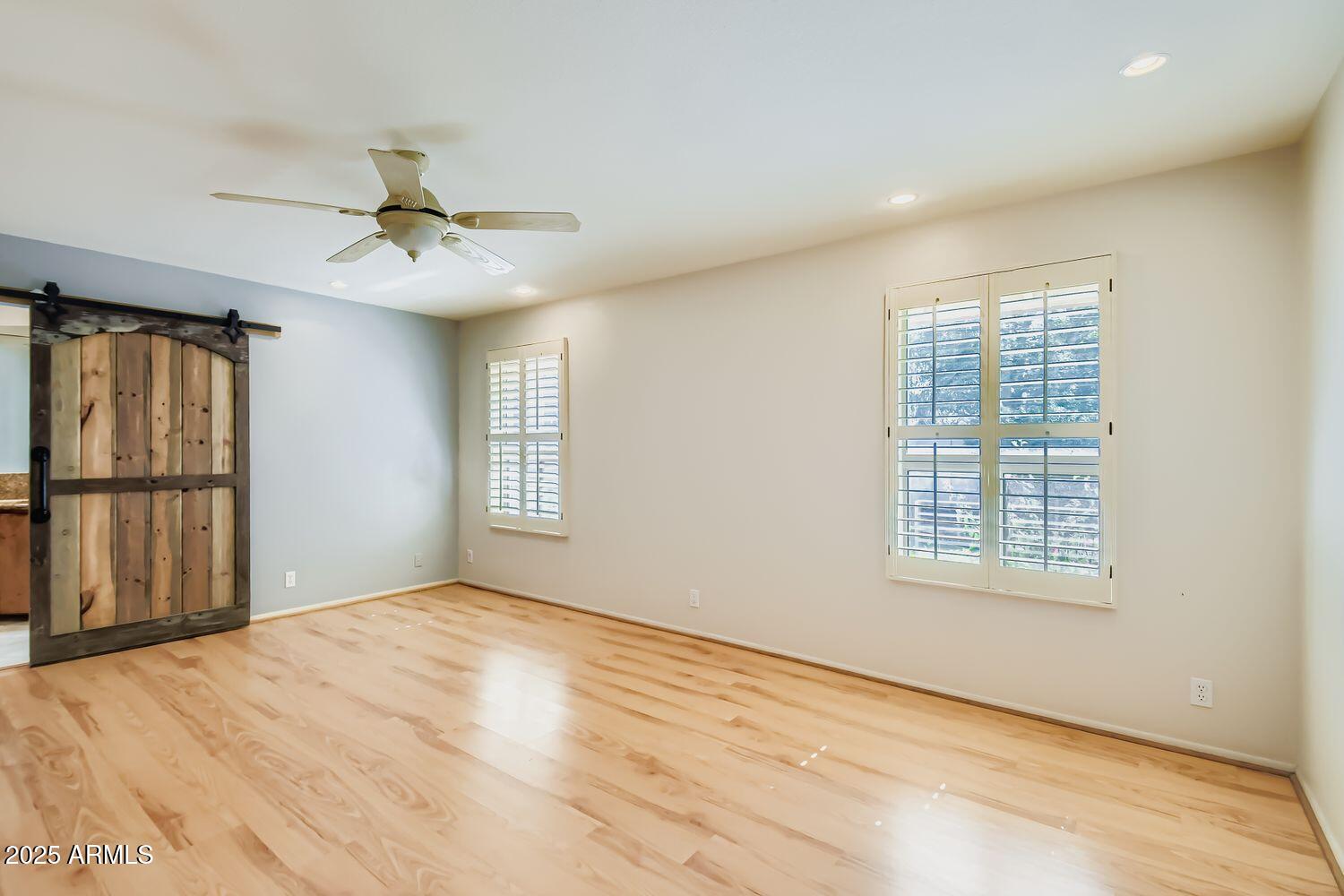 201 W DIANA Avenue