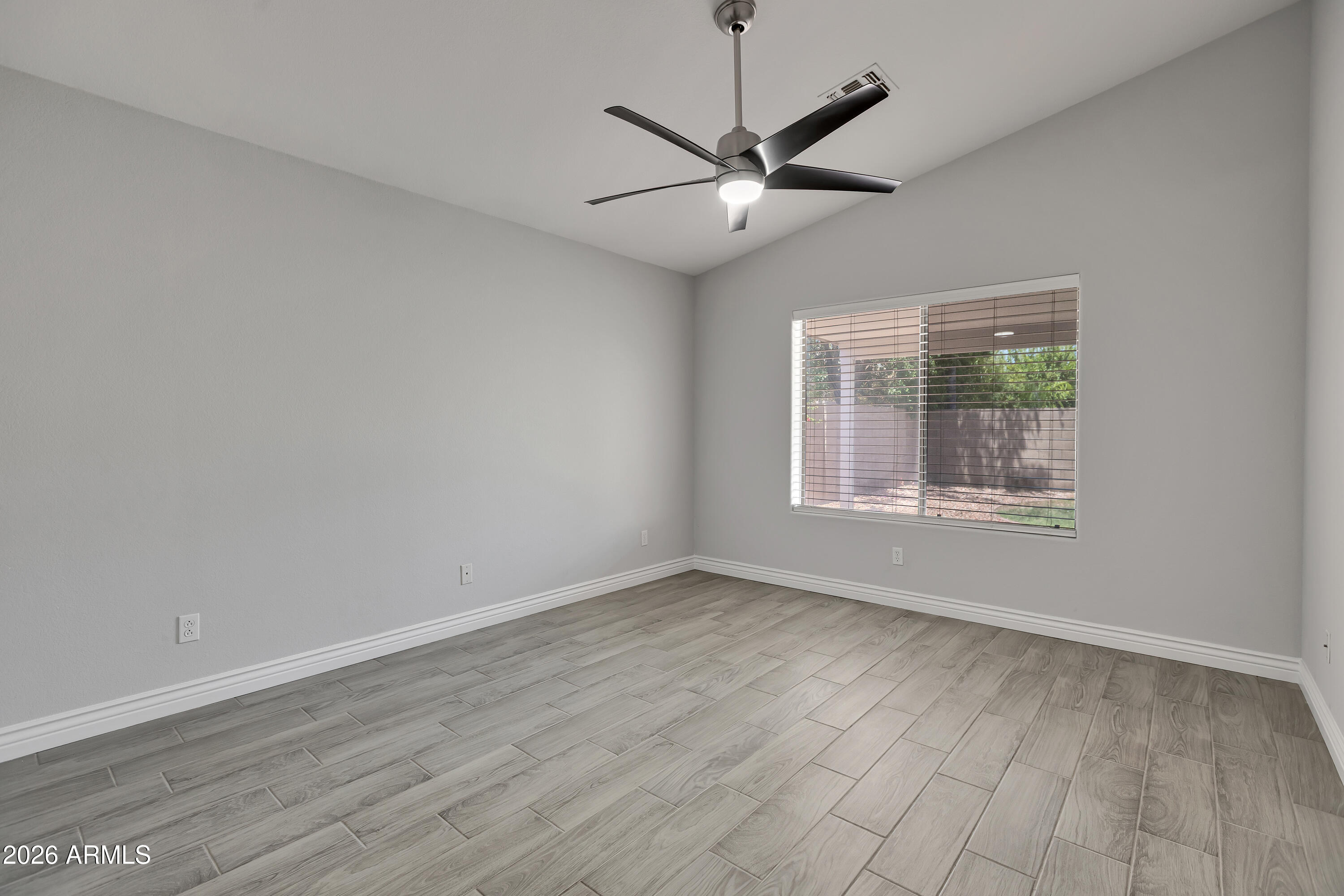 3126 E Captain Dreyfus Avenue
