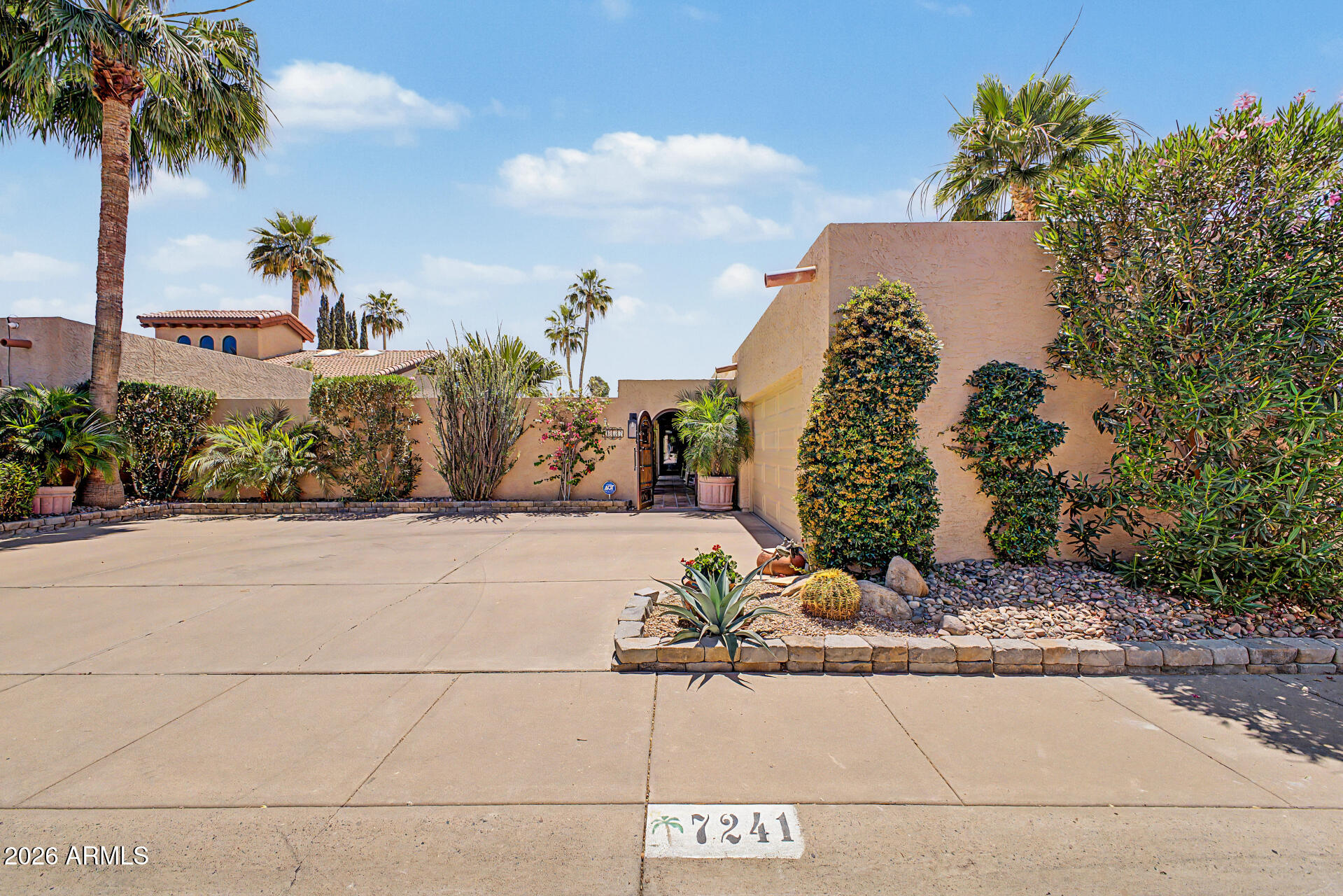7241 E MAVERICK Road