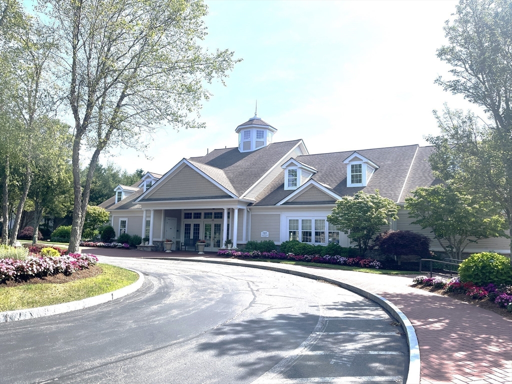 31 Fox Hollow