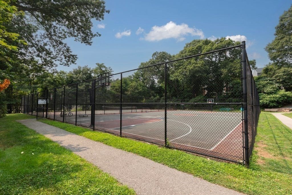 9 Chapel Hill Drive # 2