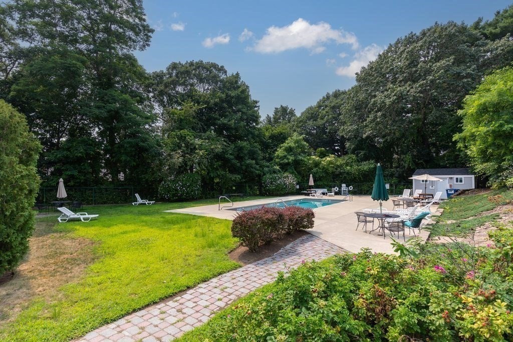 9 Chapel Hill Drive # 2