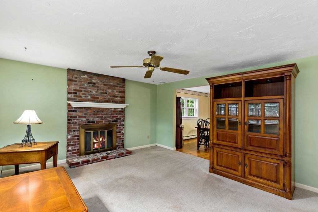 17 Lascala Ave