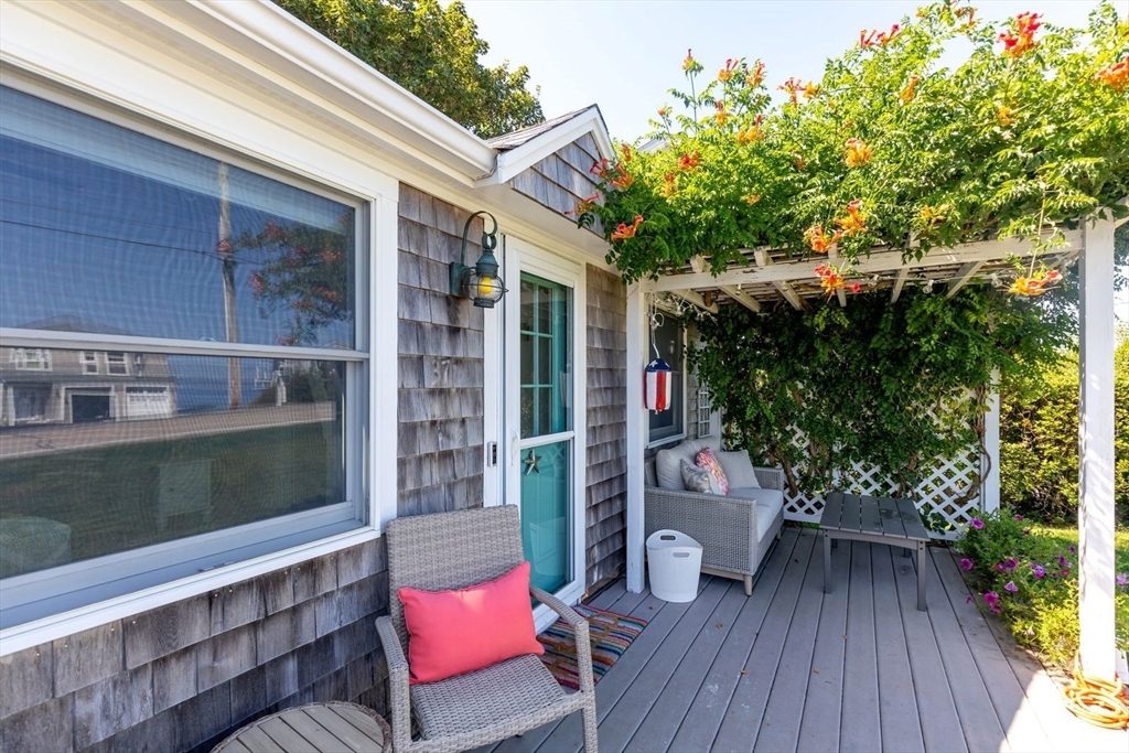 37 John Alden Rd # 37