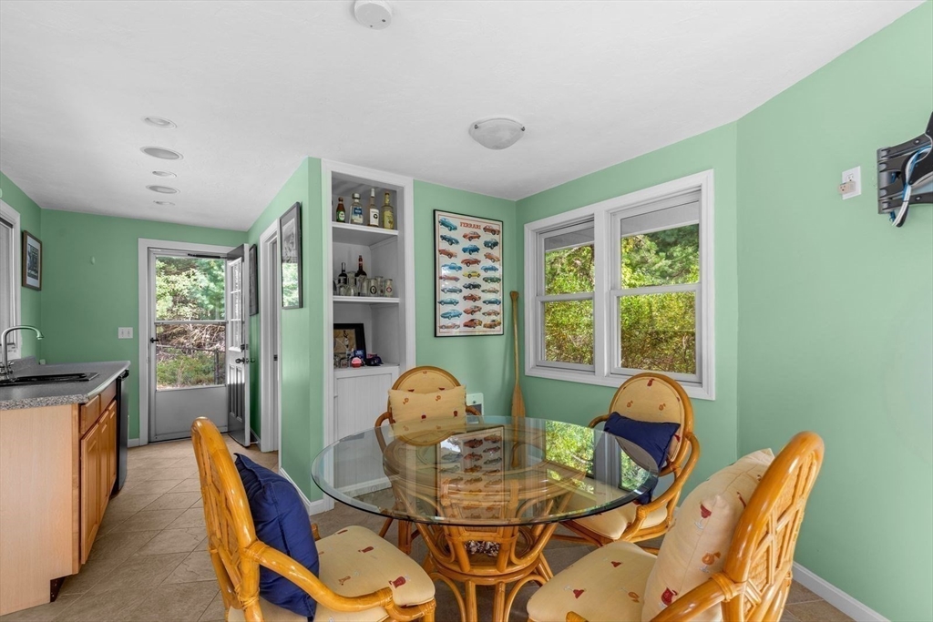 206R Bourne Road
