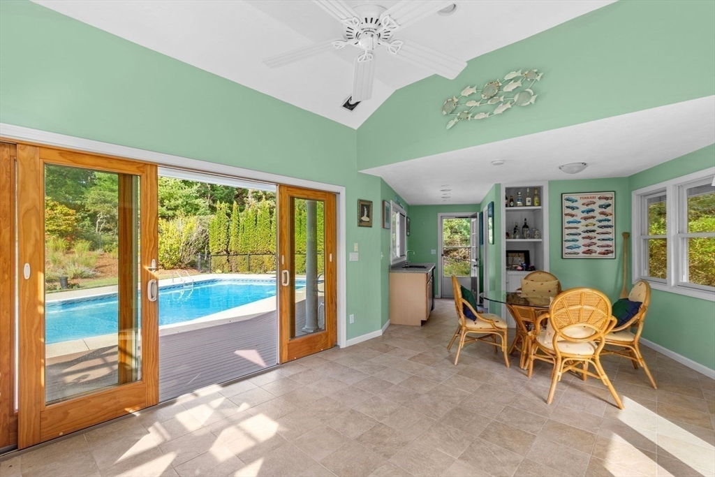 206R Bourne Road