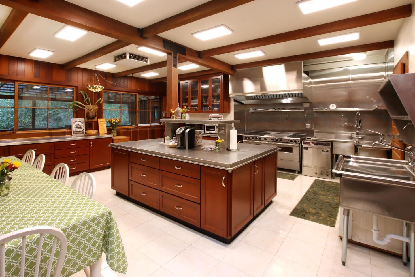 16770 Redwood Lodge RD