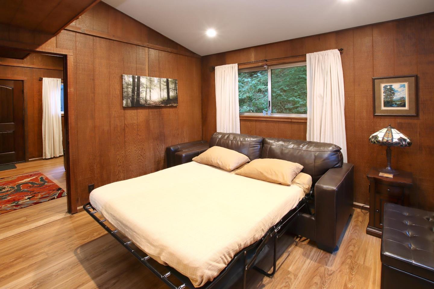 16770 Redwood Lodge RD