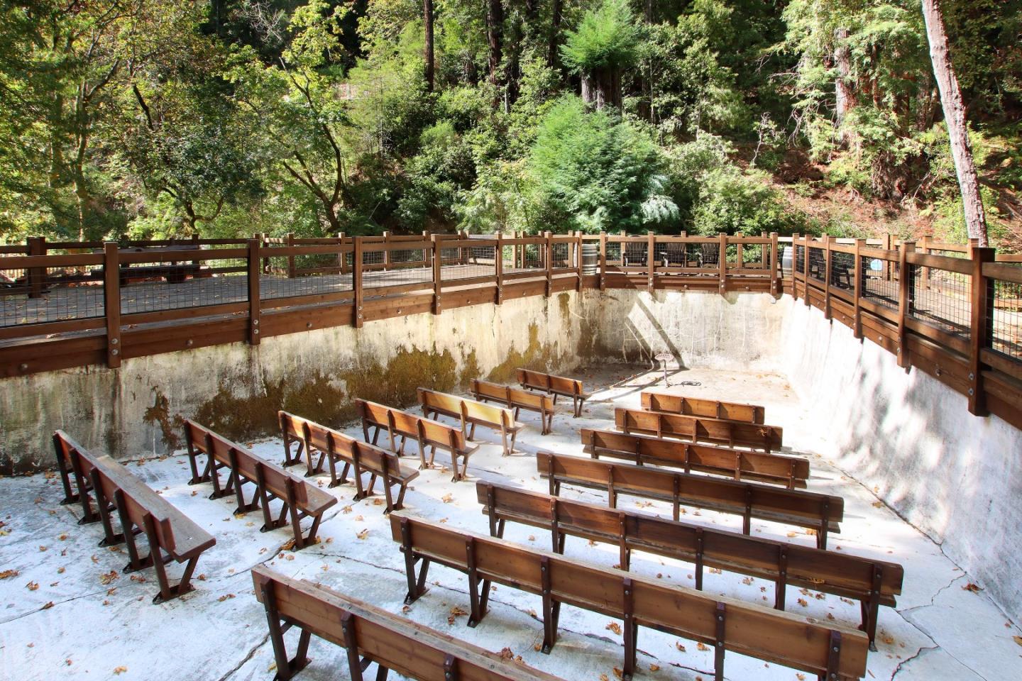 16770 Redwood Lodge RD