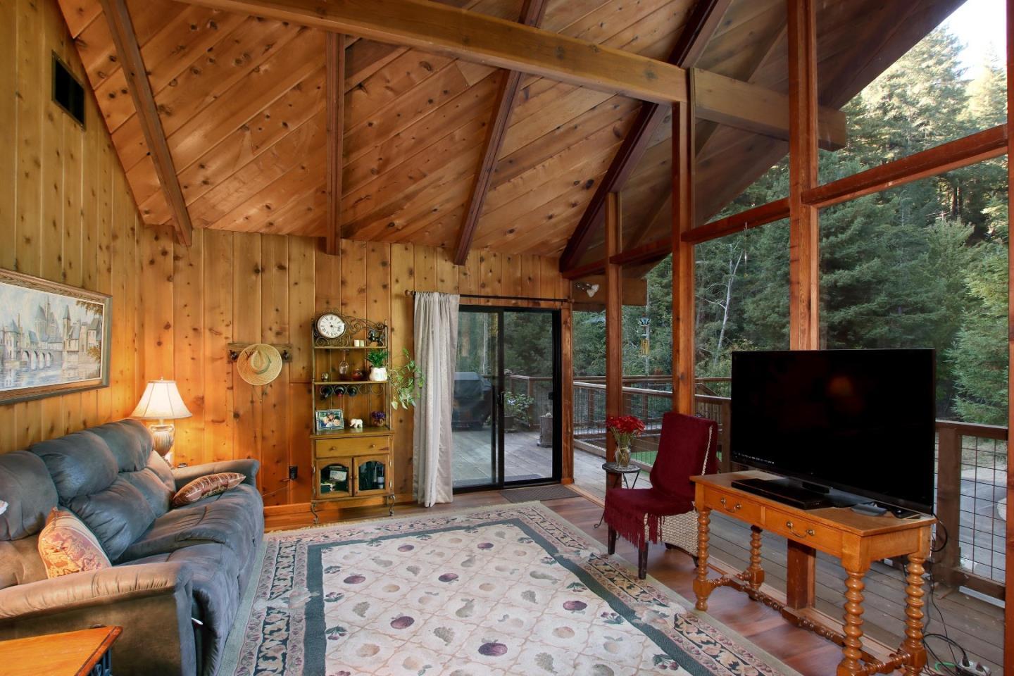 16770 Redwood Lodge RD