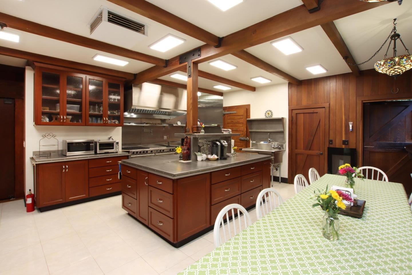 16770 Redwood Lodge RD