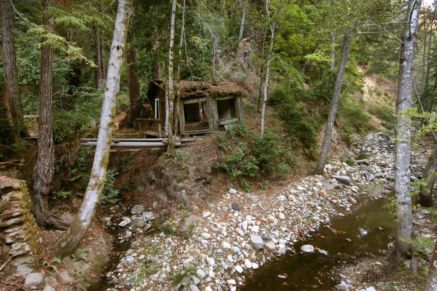 16770 Redwood Lodge RD