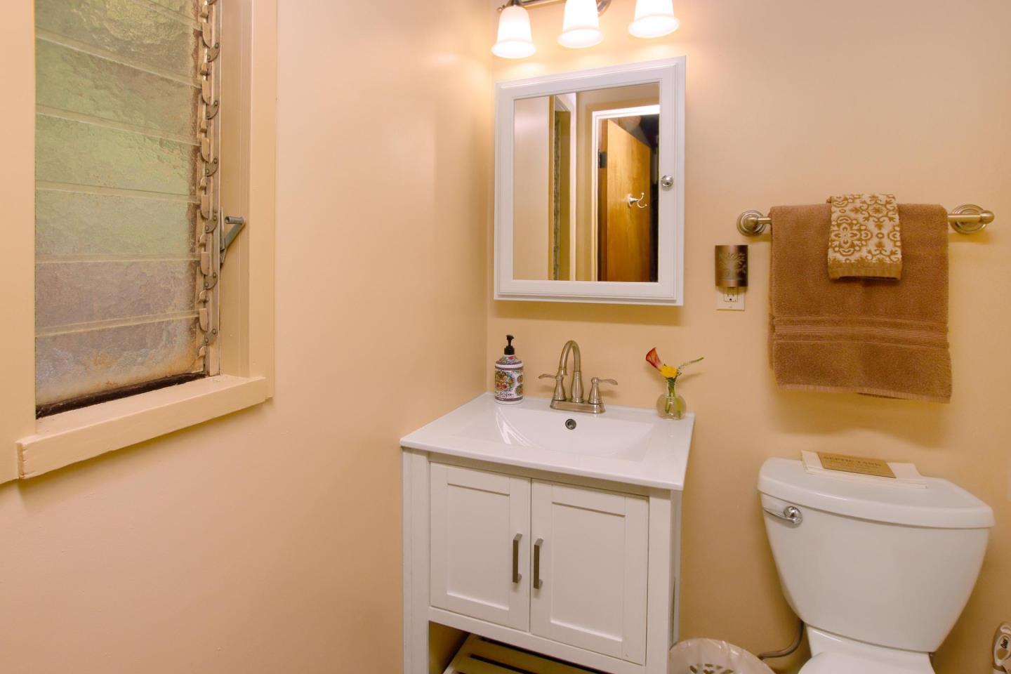 16770 Redwood Lodge RD