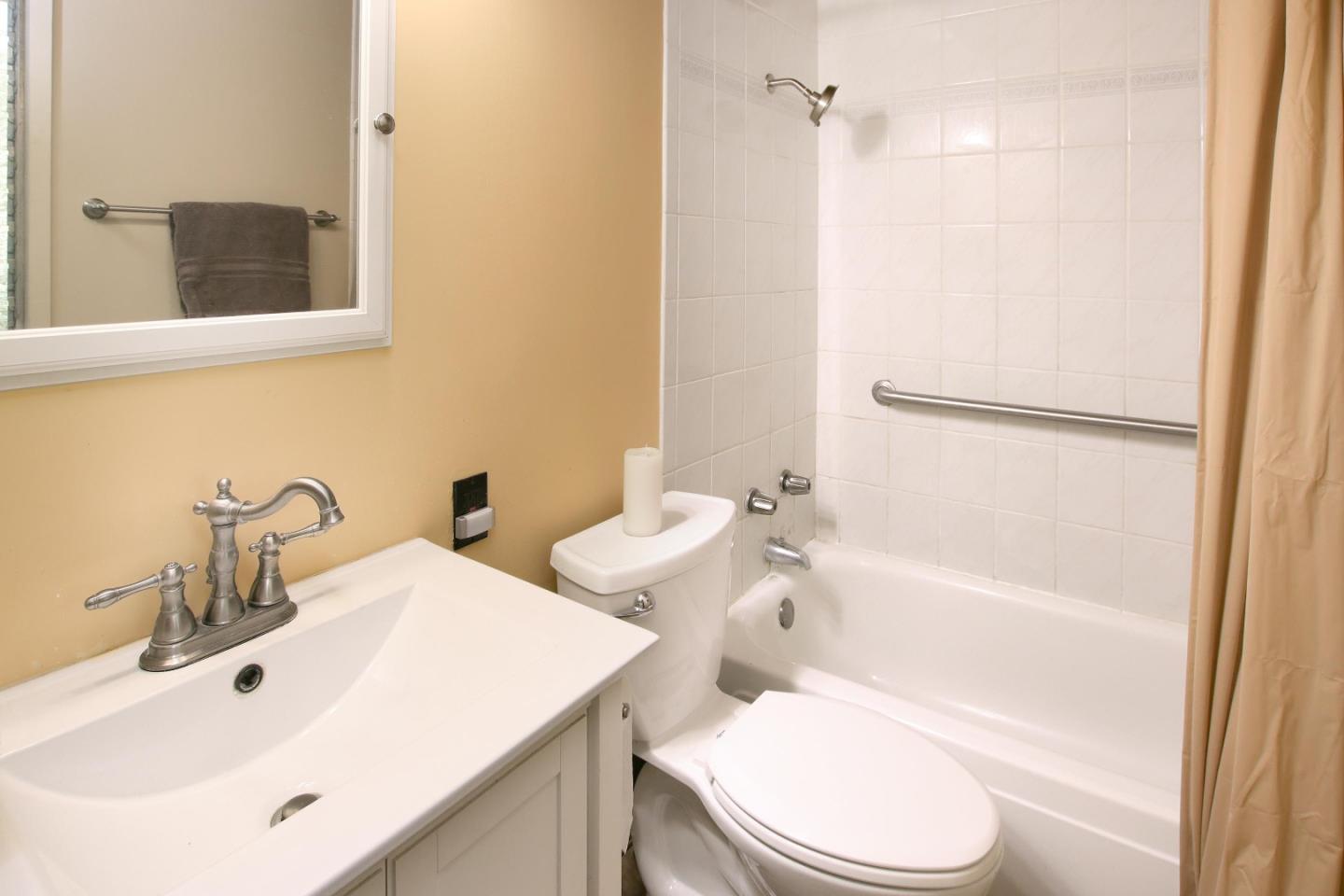 16770 Redwood Lodge RD