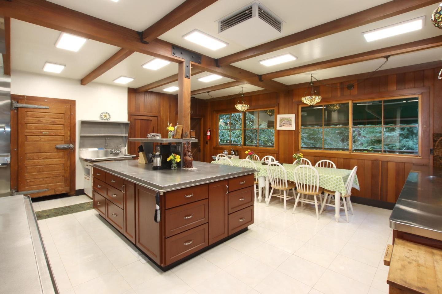 16770 Redwood Lodge RD