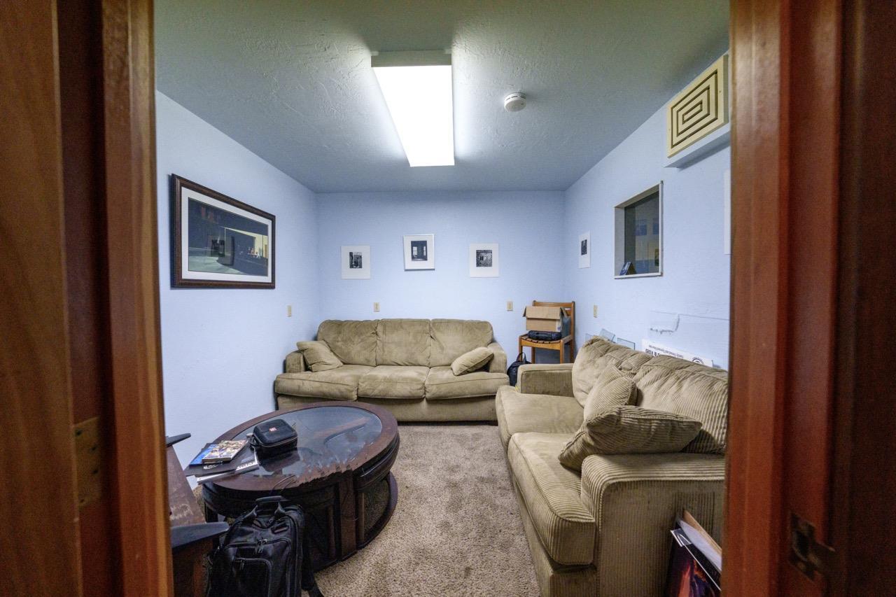 1600 Winchester BLVD