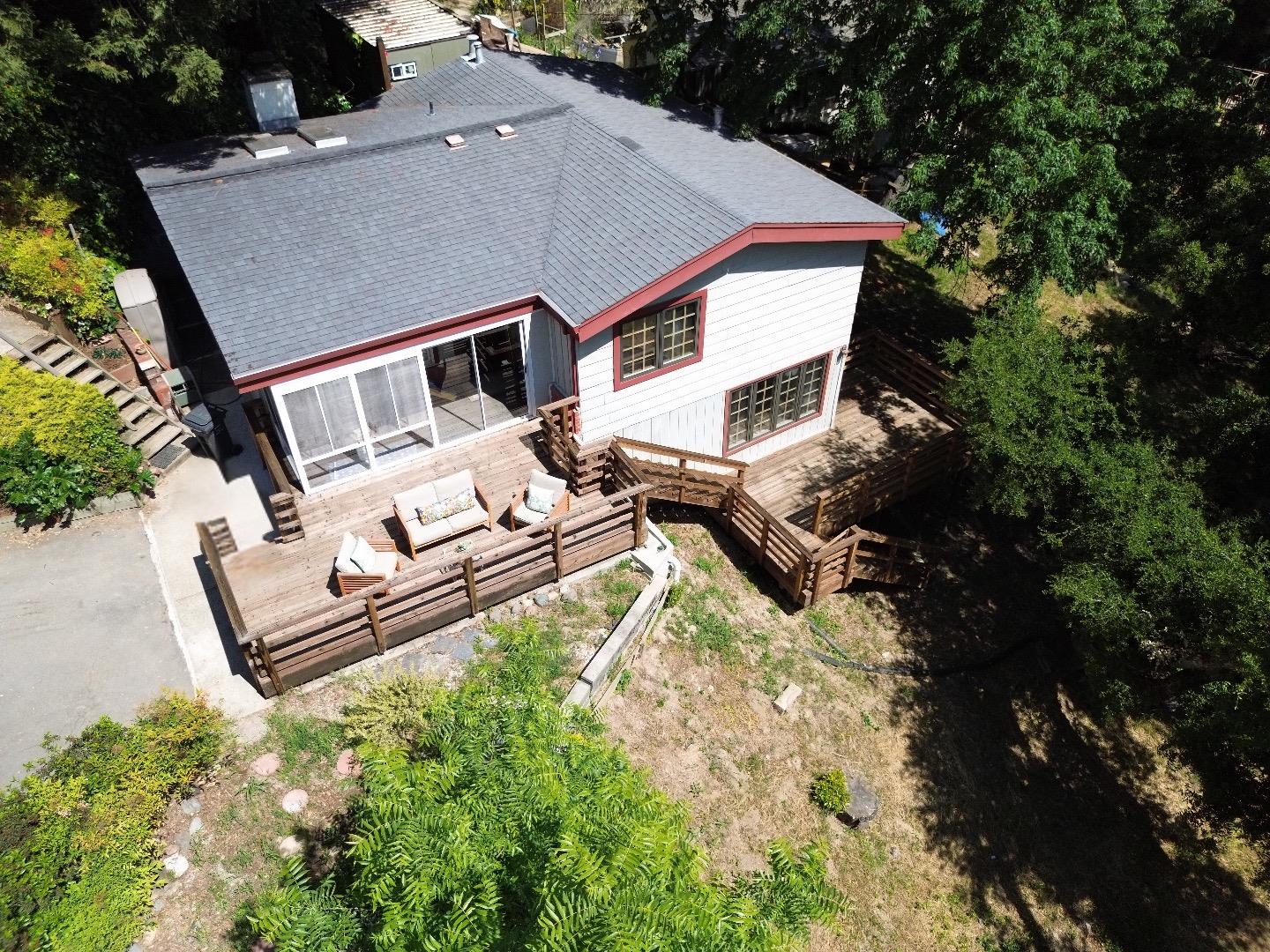 21412 Madrone DR
