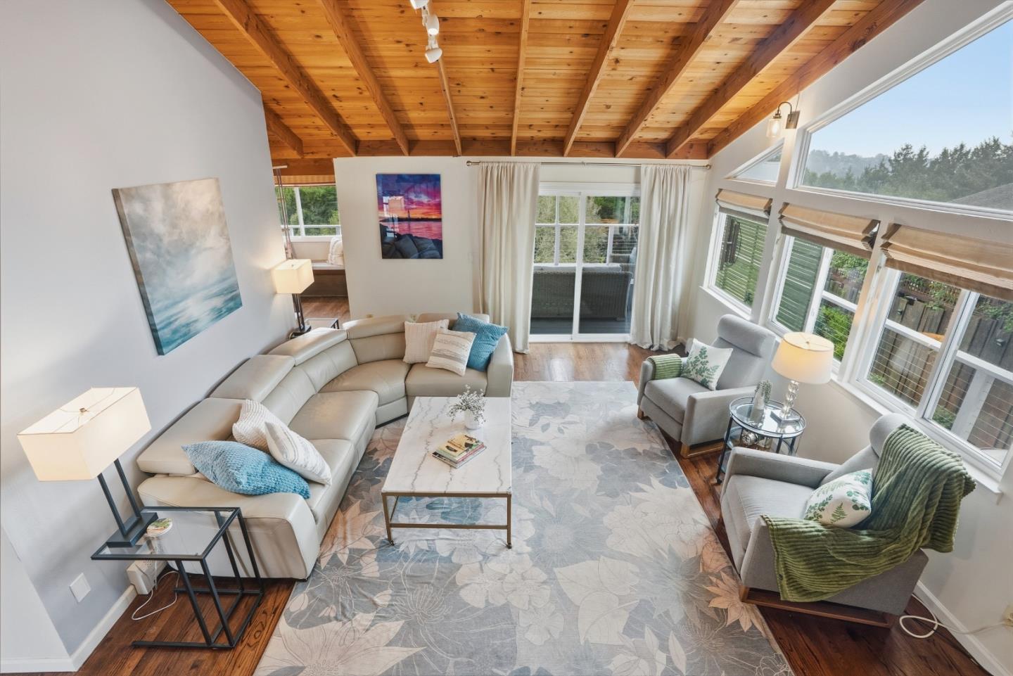 645 Skyward Drive