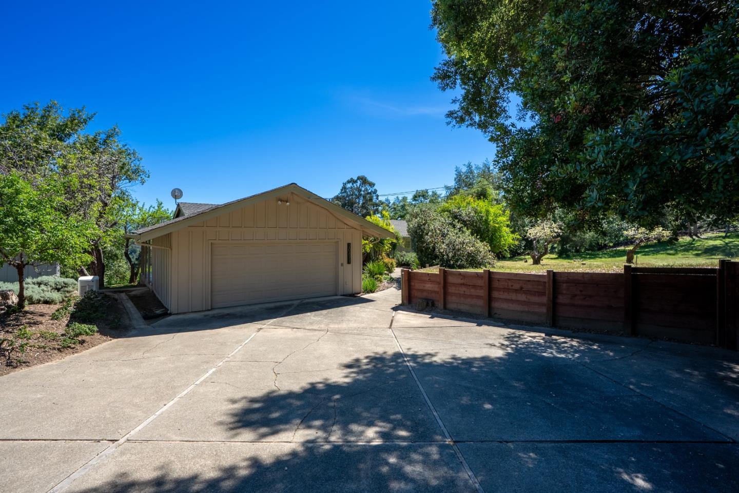 20471 Black Road