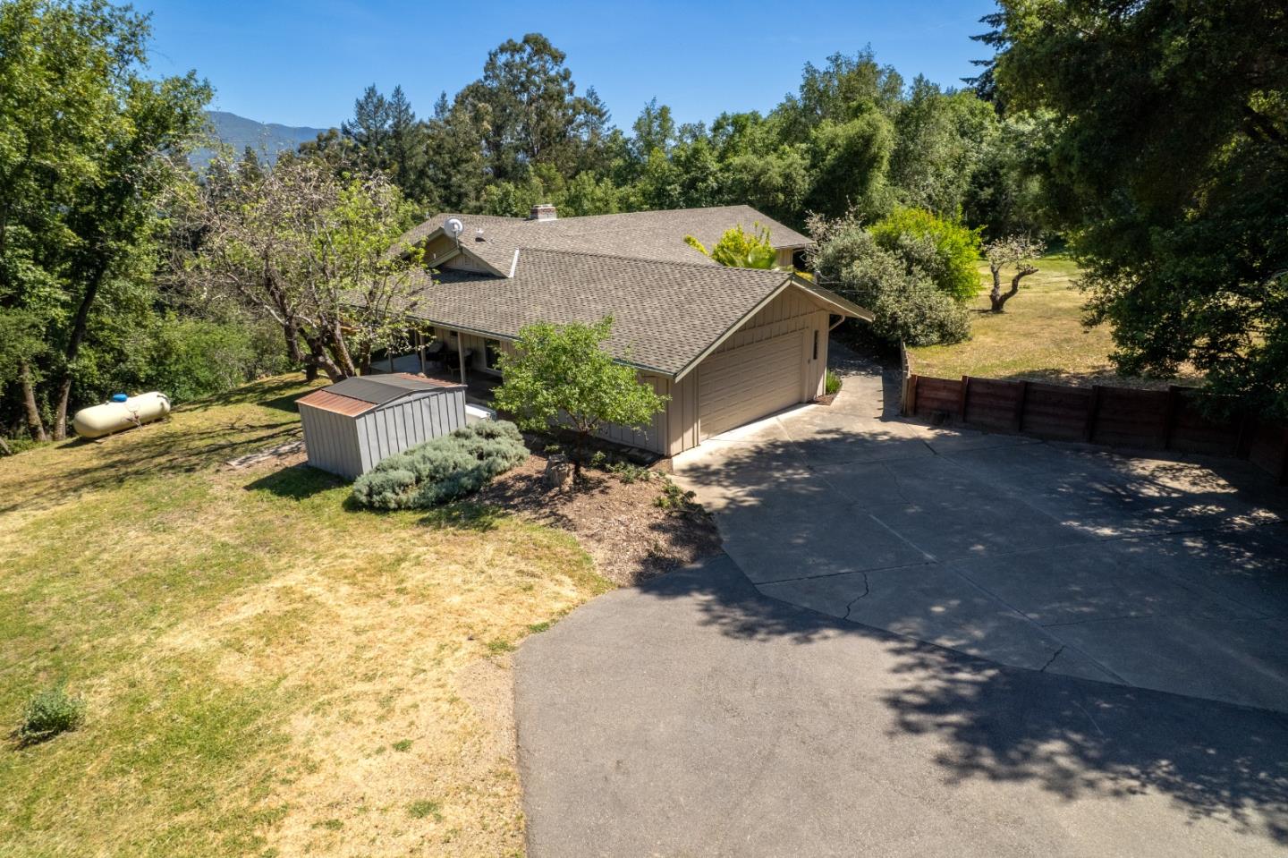 20471 Black Road