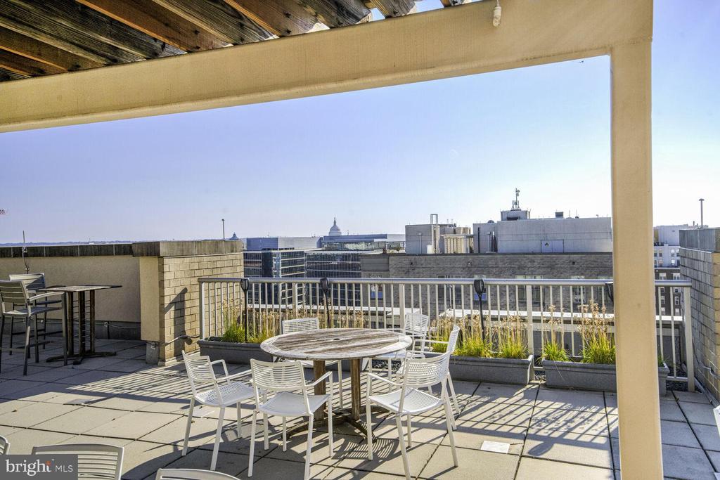 811 4TH STREET NW 807