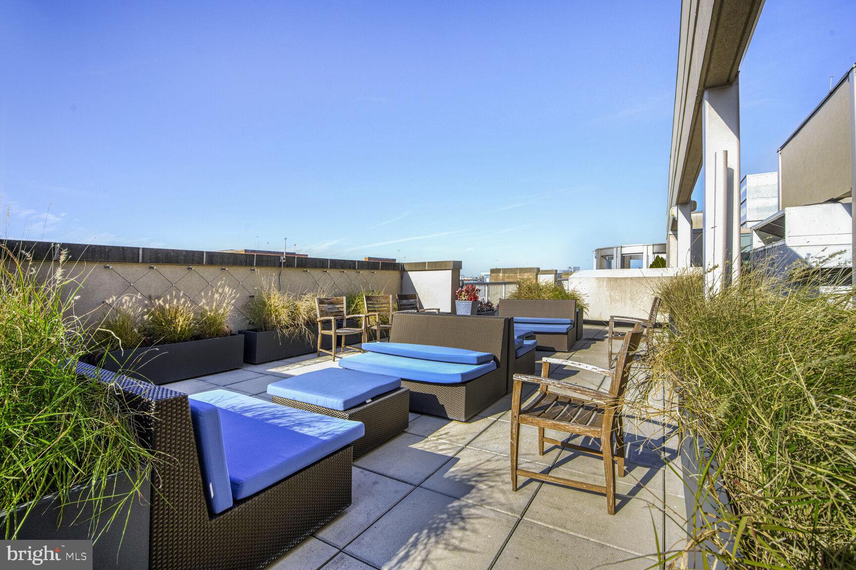 811 4TH STREET NW 807