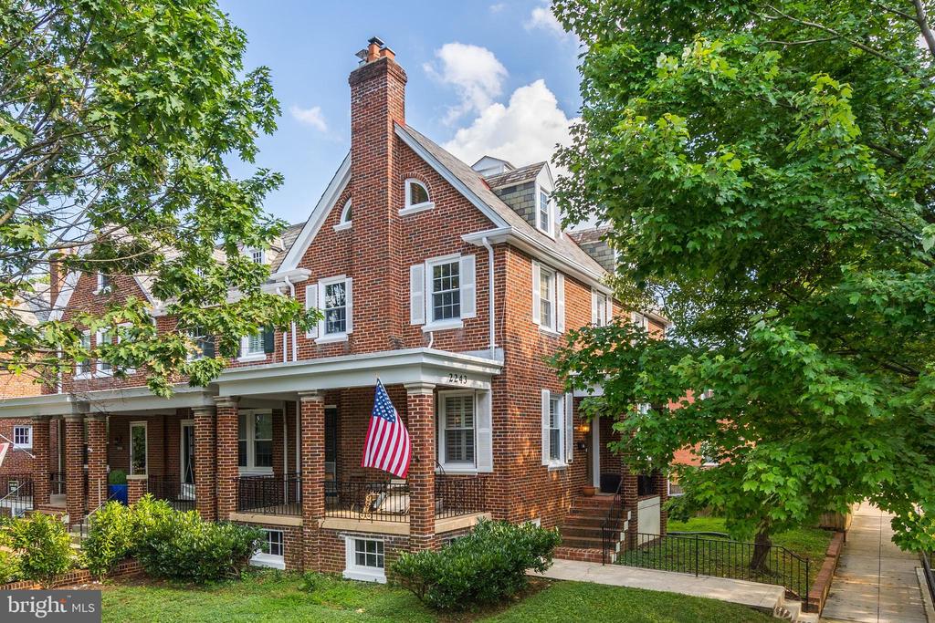 2243 NW 40TH STREET NW
