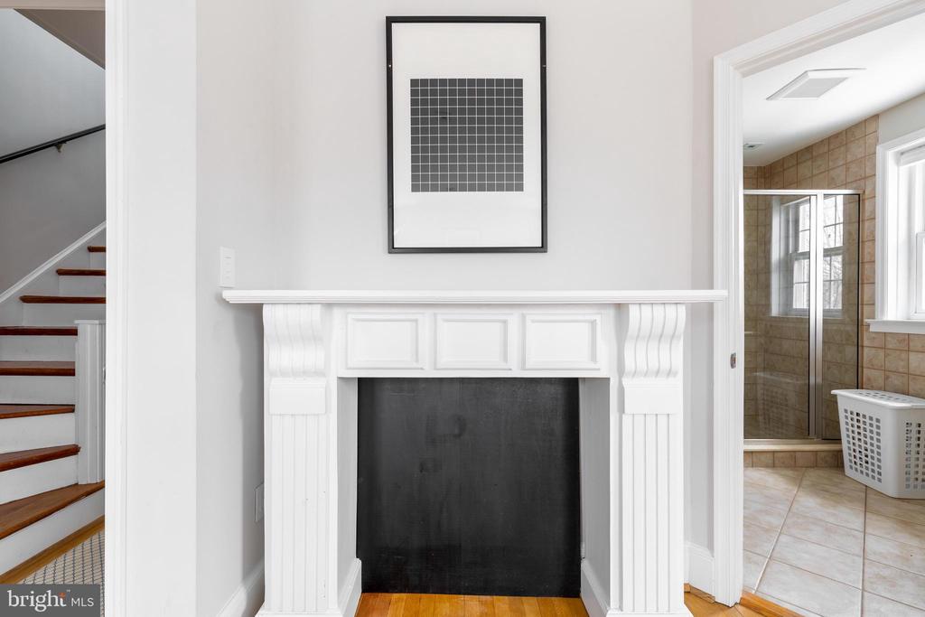 2243 NW 40TH STREET NW