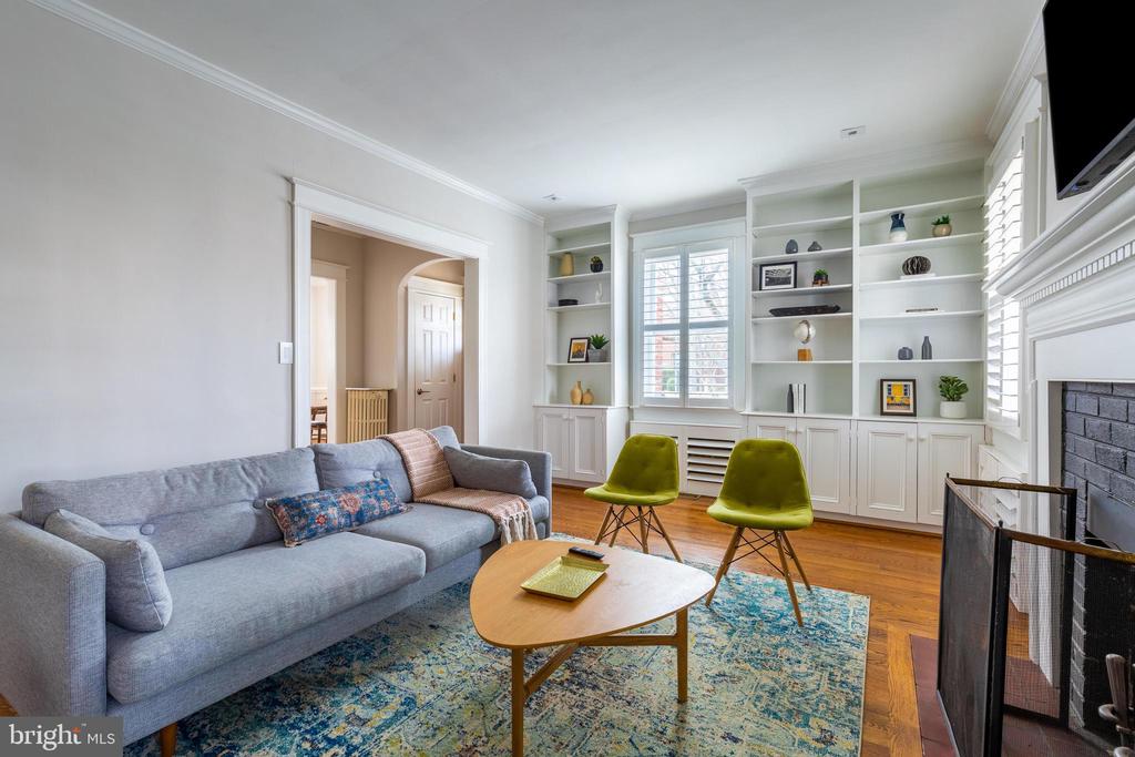 2243 NW 40TH STREET NW