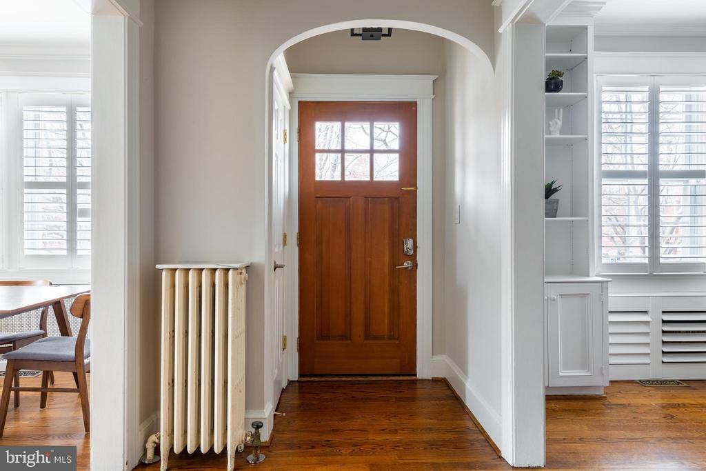 2243 NW 40TH STREET NW
