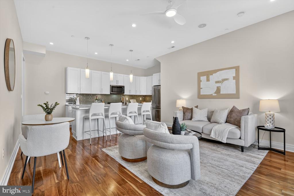 4012 NW EDMUNDS STREET NW 6 (PENTHOUSE)