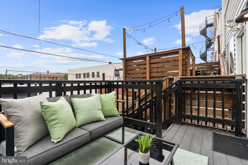 2129 4TH STREET NE