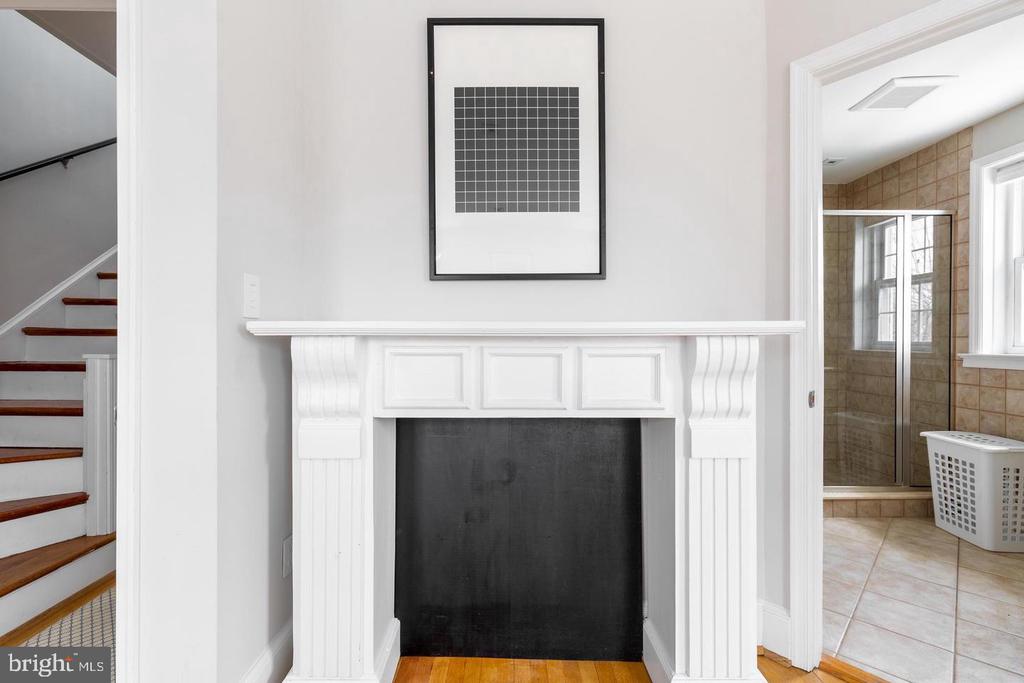 2243 NW 40TH STREET NW