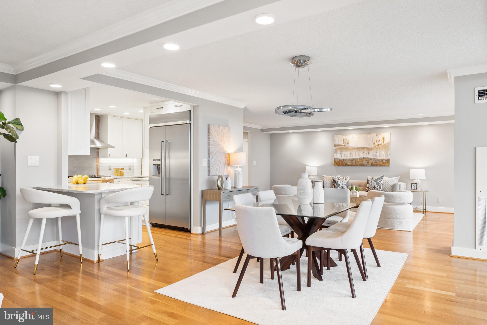 5225 POOKS HILL ROAD 923S