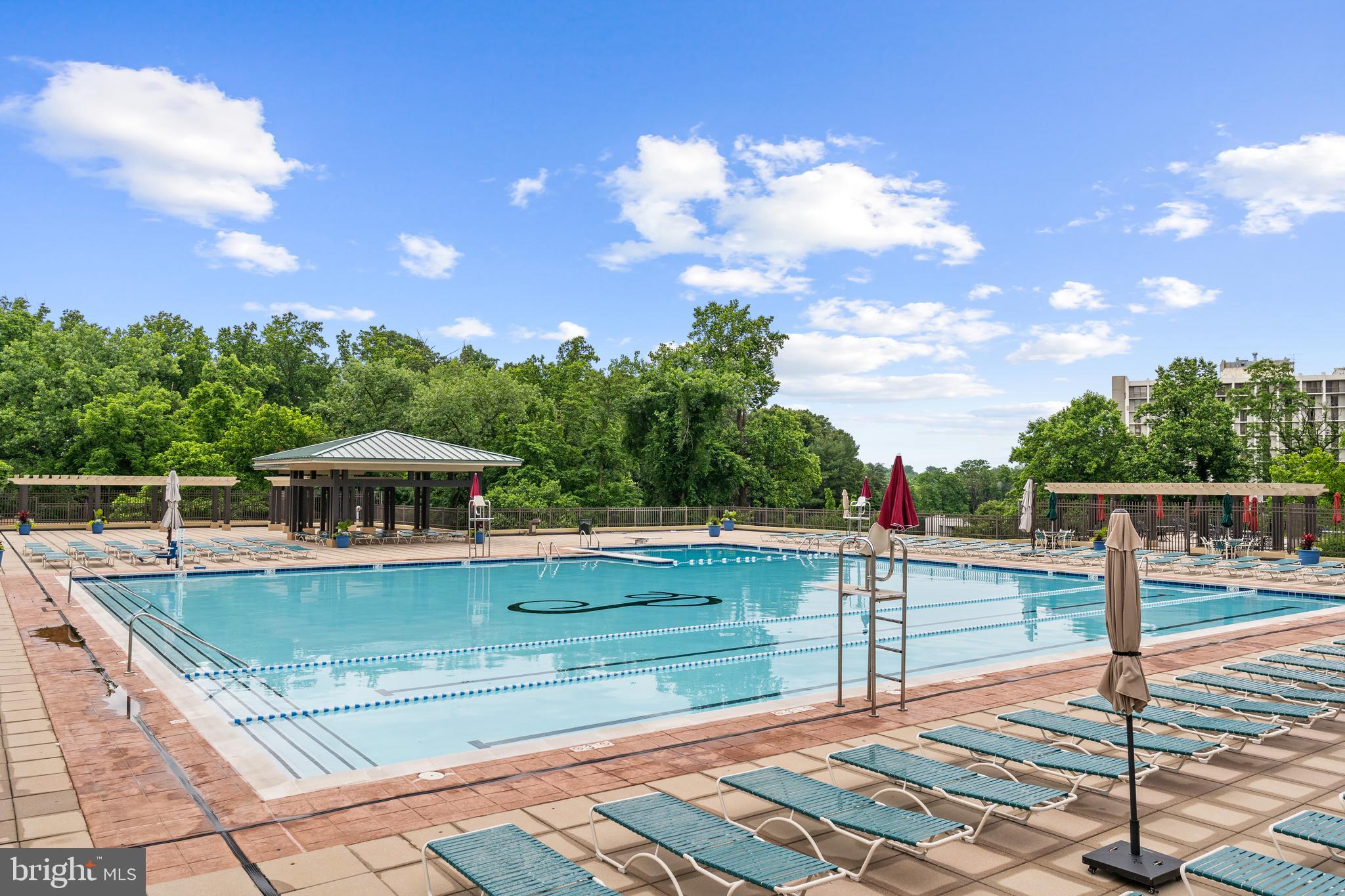 5225 POOKS HILL ROAD 923S
