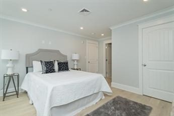 150 Athens # 6