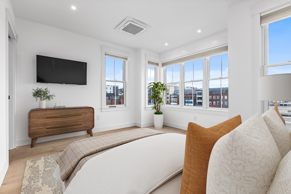 360 Athens St # 360