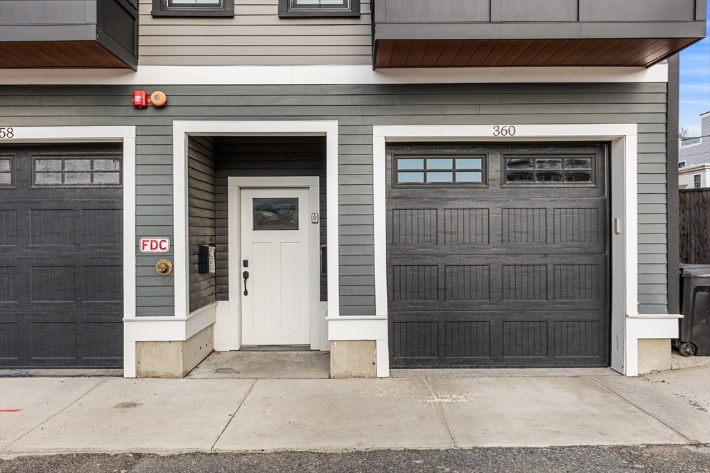 360 Athens St # 360