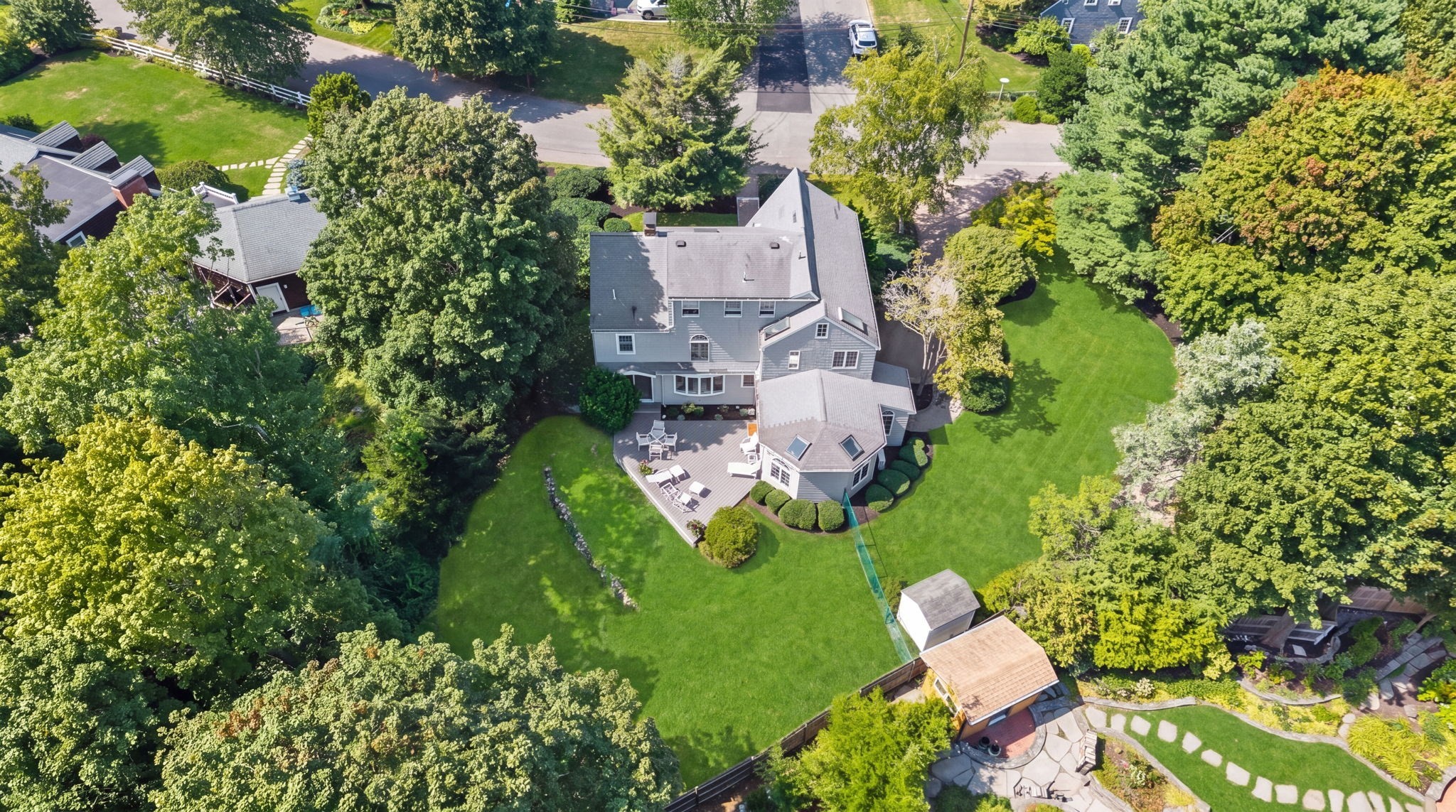 11 Hillcrest Rd