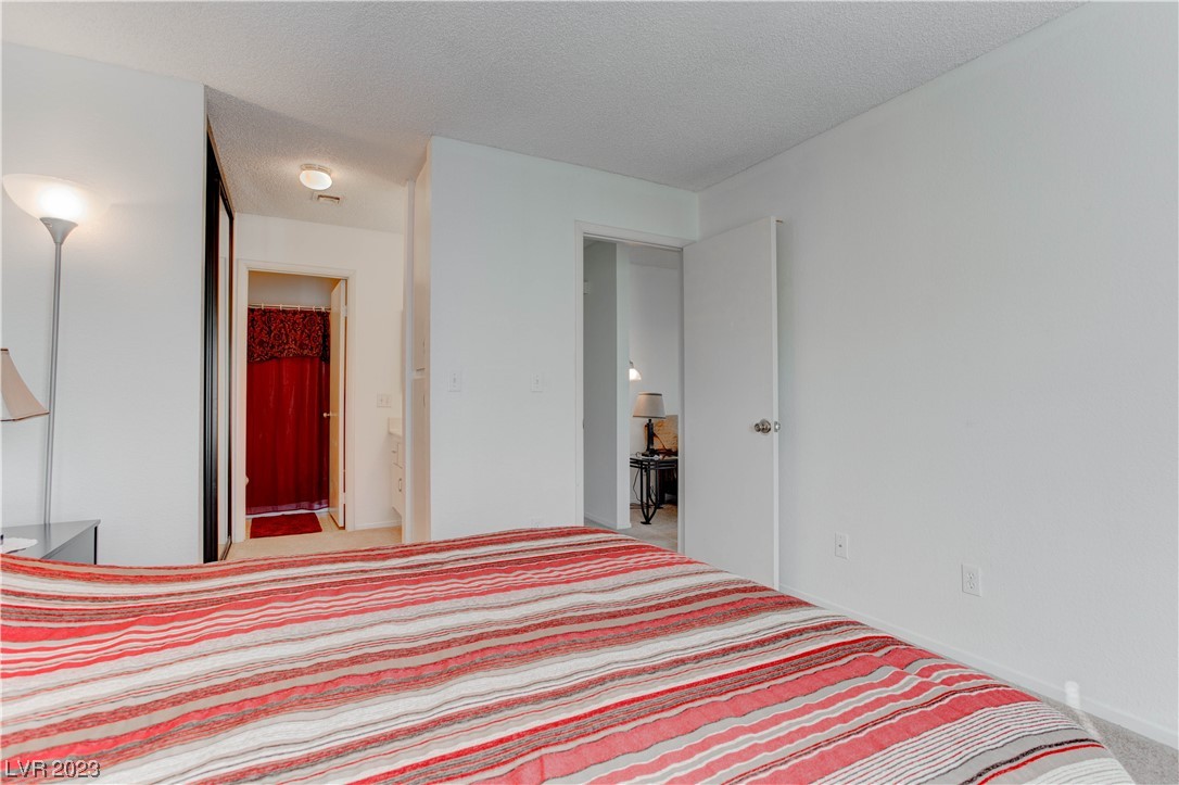 4718 Nara Vista Way 204