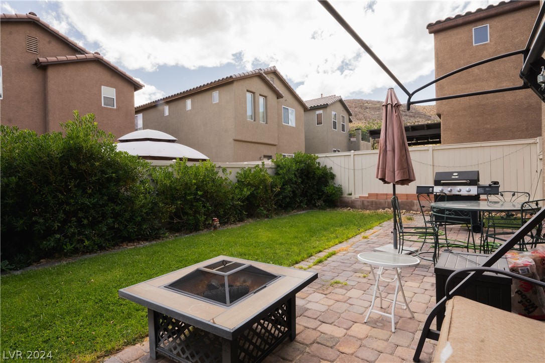 9383 Black Wolf Avenue