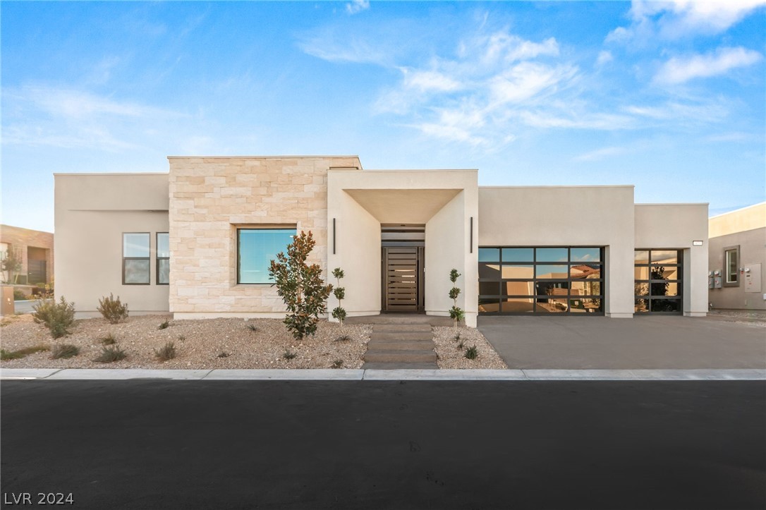 423 Sand Dune Arch Street