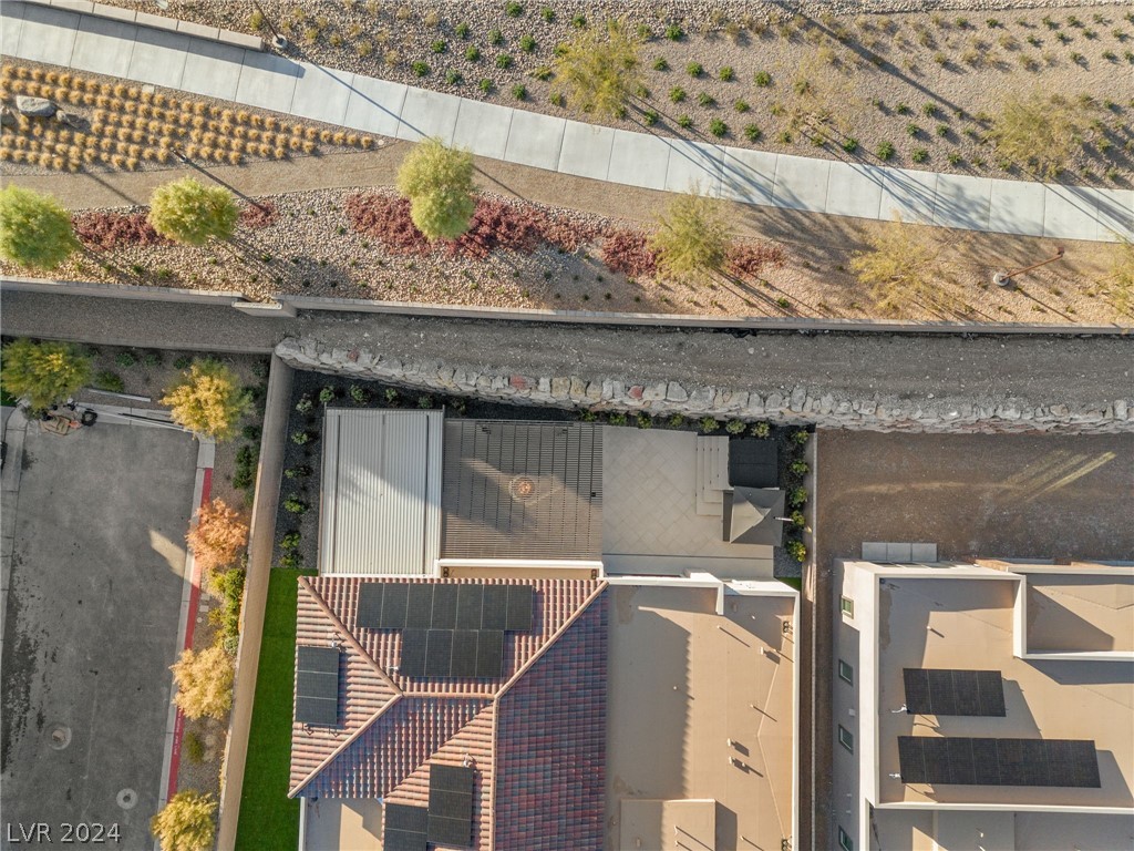 423 Sand Dune Arch Street