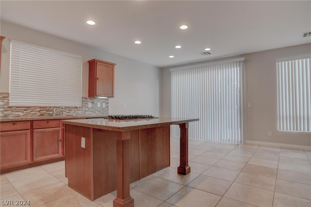 11717 Via Esperanza Avenue