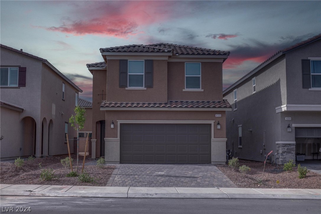 4100 Scarlet Cob Avenue